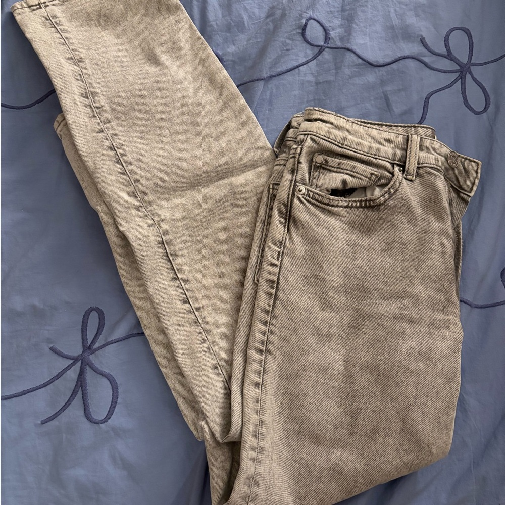 H&M Women's Straight Leg Jeans - Gray